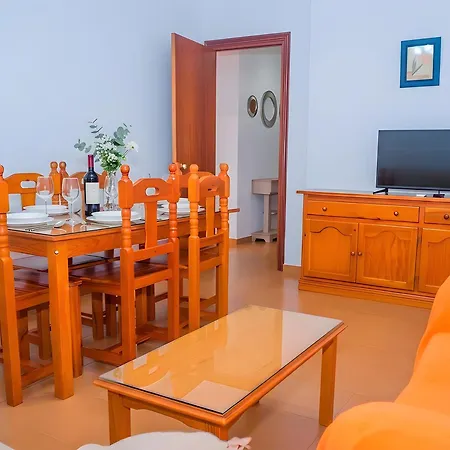 Moderno Con Garaje Balcones Y Aire Solo Familias Y Parejas * Conil De La Frontera