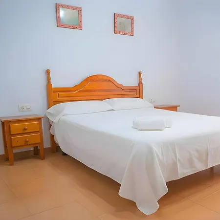 Moderno Con Garaje Balcones Y Aire Solo Familias Y Parejas * Conil De La Frontera